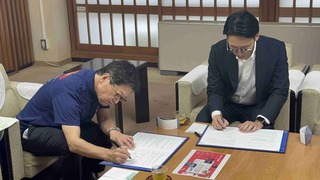 産業イノベーション課_株式会社ビビビットとの協定締結①