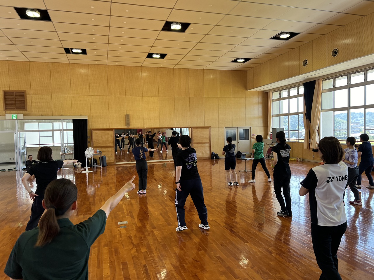 体育ダンス指導